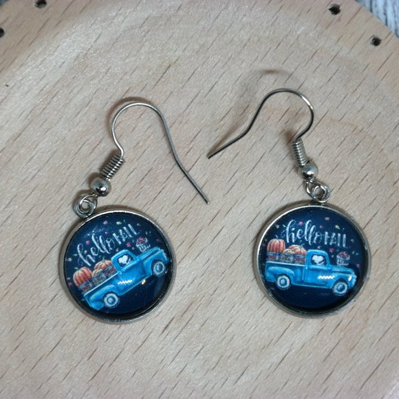 Hello Fall hook earring - Picture 5 of 6